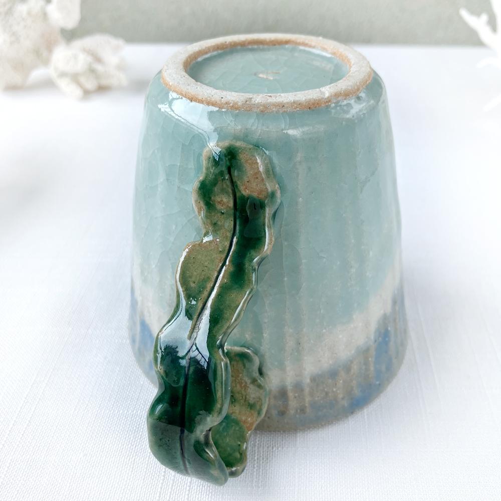 陶器のマグカップ【シーウィードの海】 | 9枚目