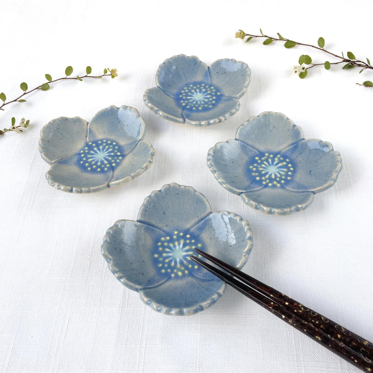 陶器の花豆皿【ブルーポピー】
